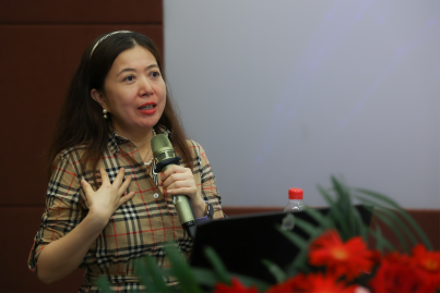 中国人民大学栾轶玫教授应邀到米兰官网讲学