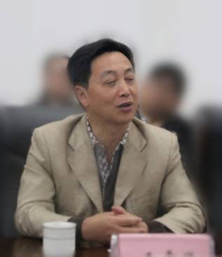 王章华_副本.jpg