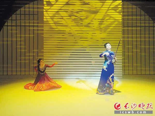 长沙晚报-湘妹子蔡霞亮相国家大剧院